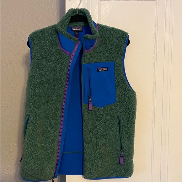 VINTAGE STYLE PATAGONIA VEST - Picture 1 of 4